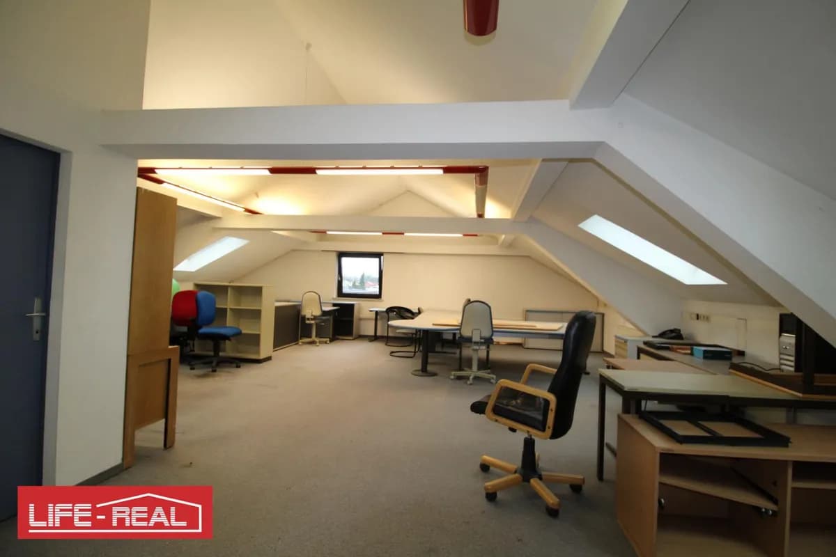 2-Zimmer-Gewerbeimmobilie mieten in Linz – 135 m², € 1.000 – Bild 3 von 8