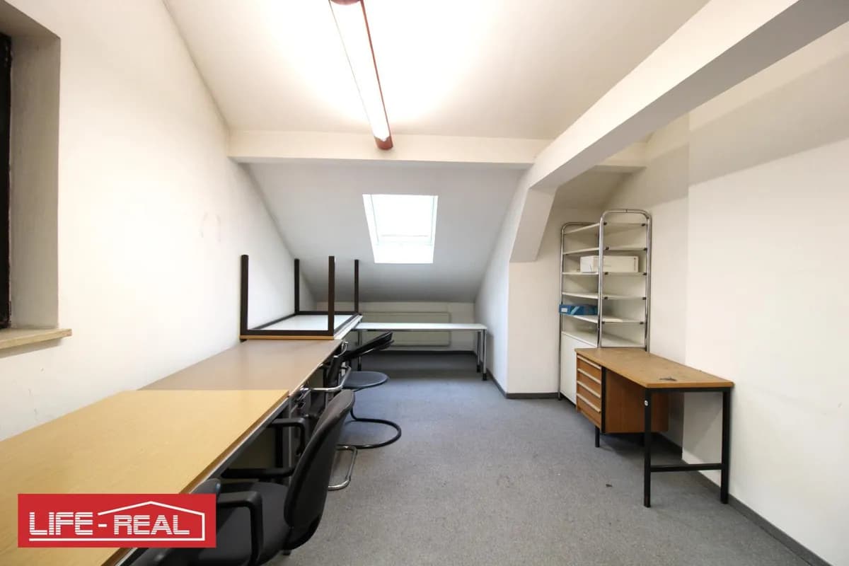 2-Zimmer-Gewerbeimmobilie mieten in Linz – 135 m², € 1.000 – Bild 4 von 8