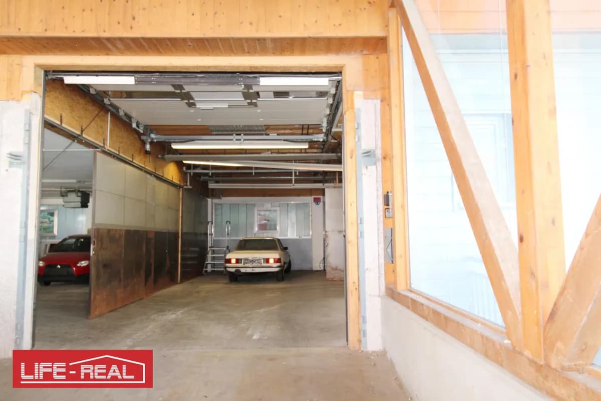 Gewerbeimmobilie mieten in Vöcklabruck – 390 m², € 2.796 – Bild 8 von 10