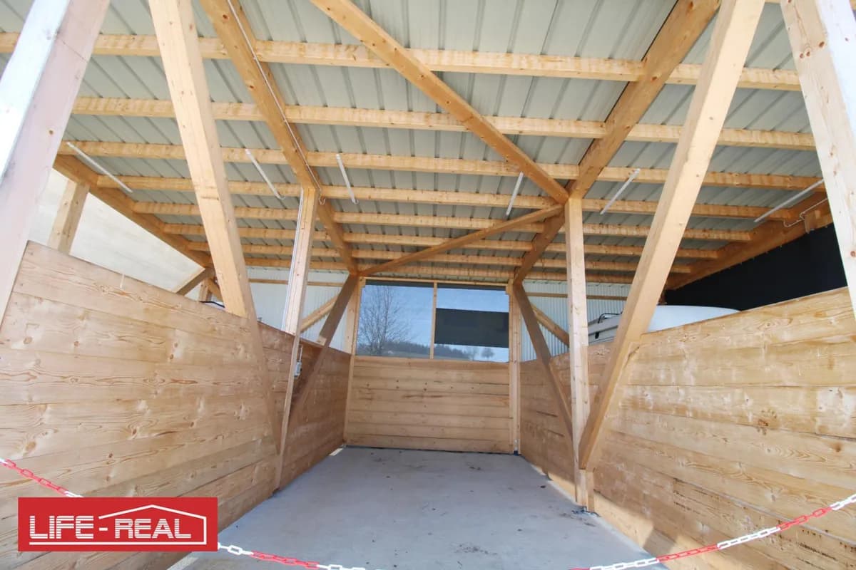 Immobilie kaufen in Urfahr-Umgebung – 240 m², € 320.000 – Bild 1 von 6