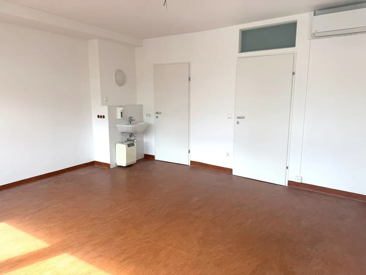 Gewerbeimmobilie mieten in Wien – 64 m², € 1.537 – Bild 6 von 14