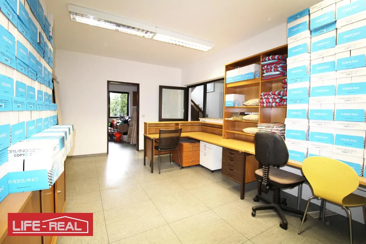 3-Zimmer-Gewerbeimmobilie mieten in Linz – 65 m², € 550 – Bild 5 von 8