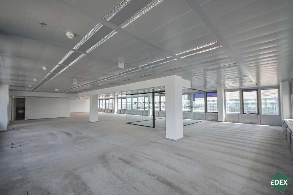 Gewerbeimmobilie mieten in Wien – 246 m², € 14 – Bild 2 von 7
