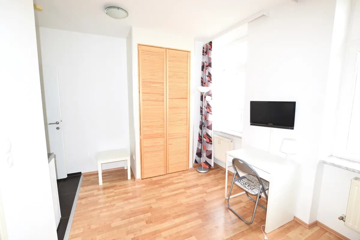 14-Zimmer-Wohnung mieten in Wien – 20 m², € 730 – Bild 3 von 10