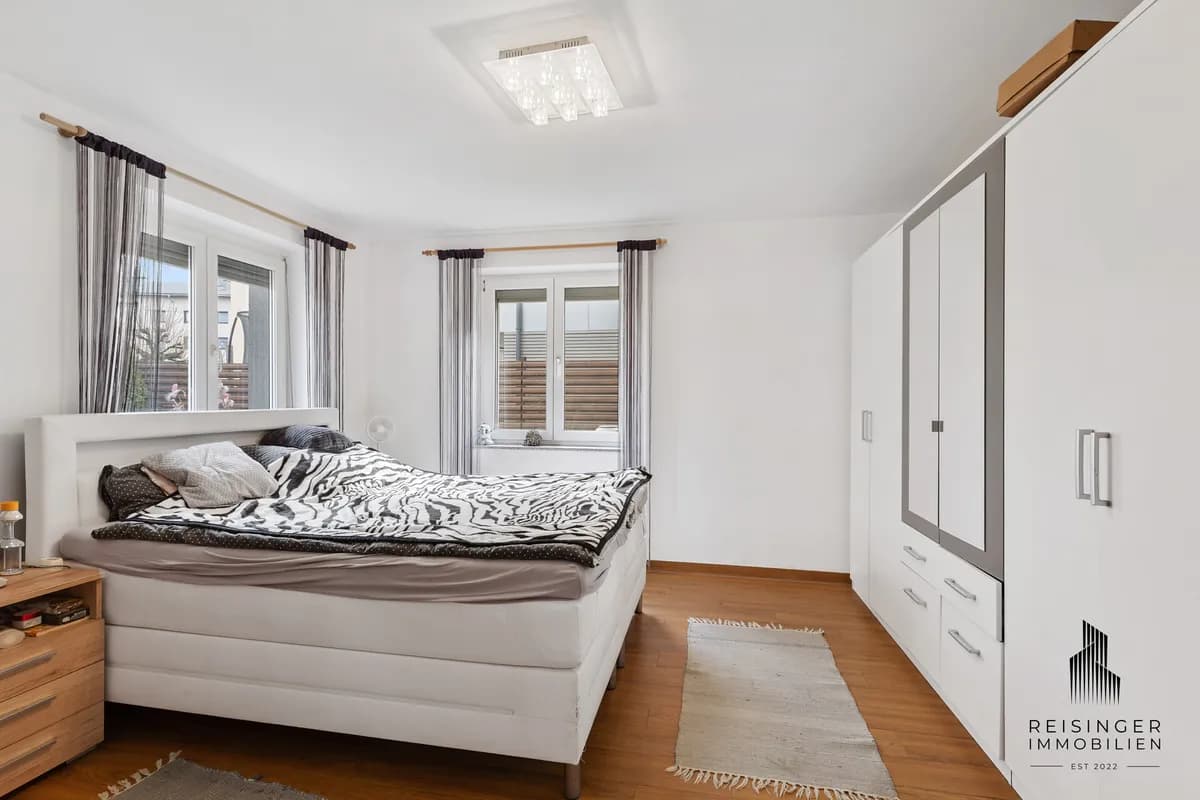 4-Zimmer-Wohnung kaufen in Gmunden – 106 m², € 355.000 – Bild 2 von 13