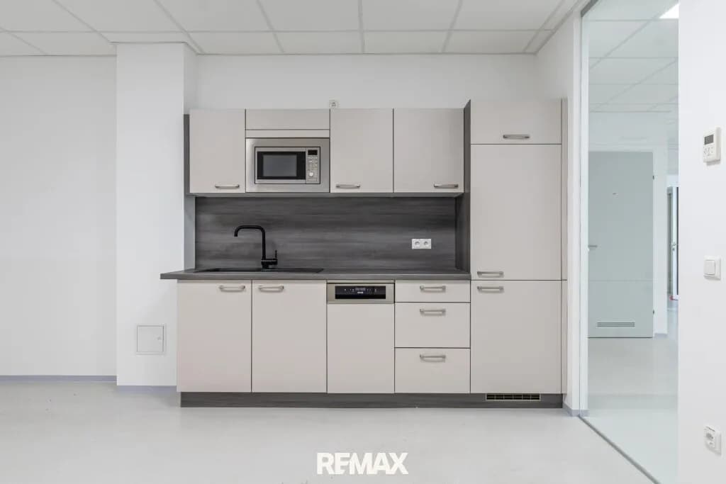Gewerbeimmobilie mieten in Linz – 932 m², € 12.590 – Bild 19 von 30