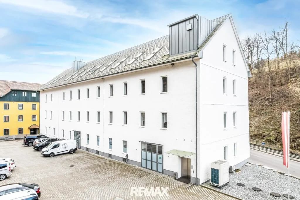 Gewerbeimmobilie mieten in Urfahr-Umgebung – 450 m², € 4.725 – Bild 2 von 6
