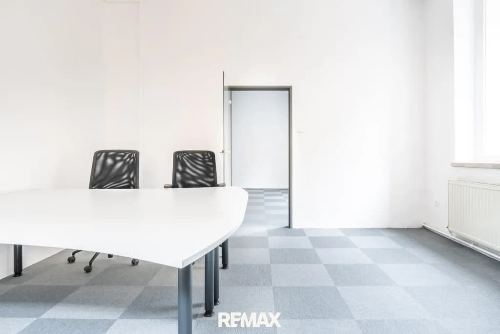 Gewerbeimmobilie mieten in Urfahr-Umgebung – 450 m², € 4.725 – Bild 3 von 6