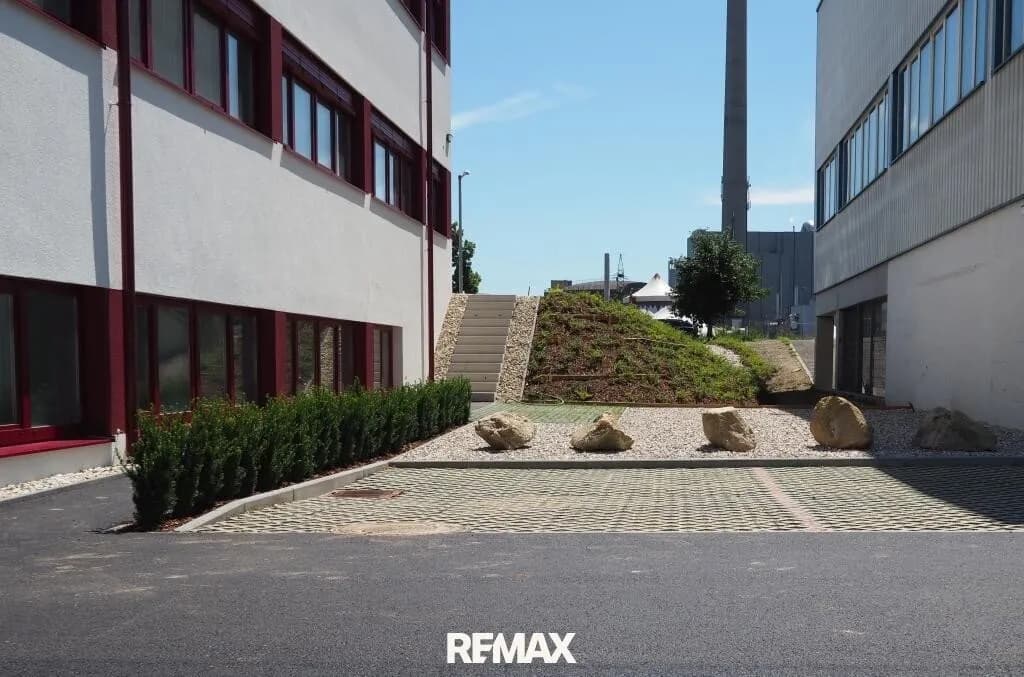 Gewerbeimmobilie mieten in Linz – 284 m², € 3.837 – Bild 9 von 30