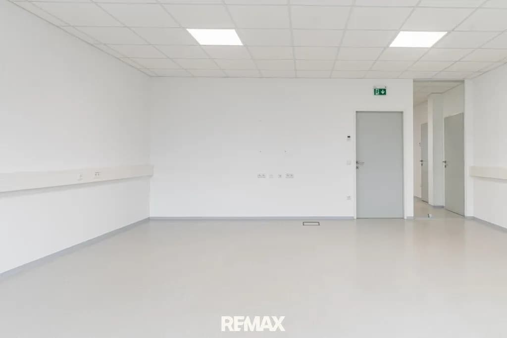 Gewerbeimmobilie mieten in Linz – 284 m², € 3.837 – Bild 29 von 30
