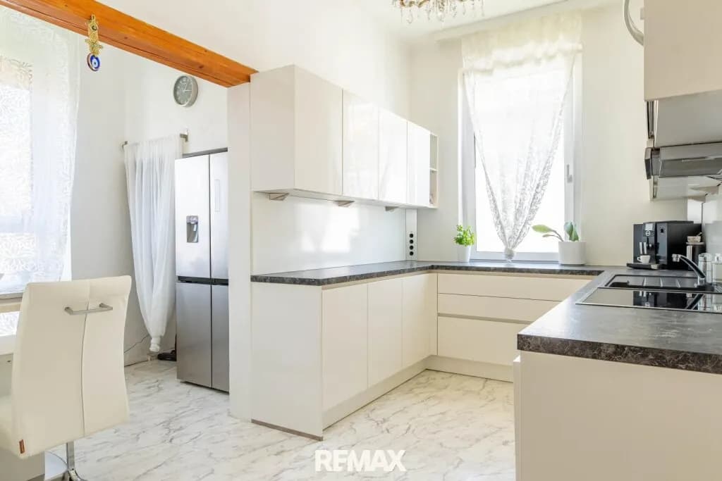 4-Zimmer-Wohnung kaufen in Linz Land – 155 m², € 725.000 – Bild 2 von 9