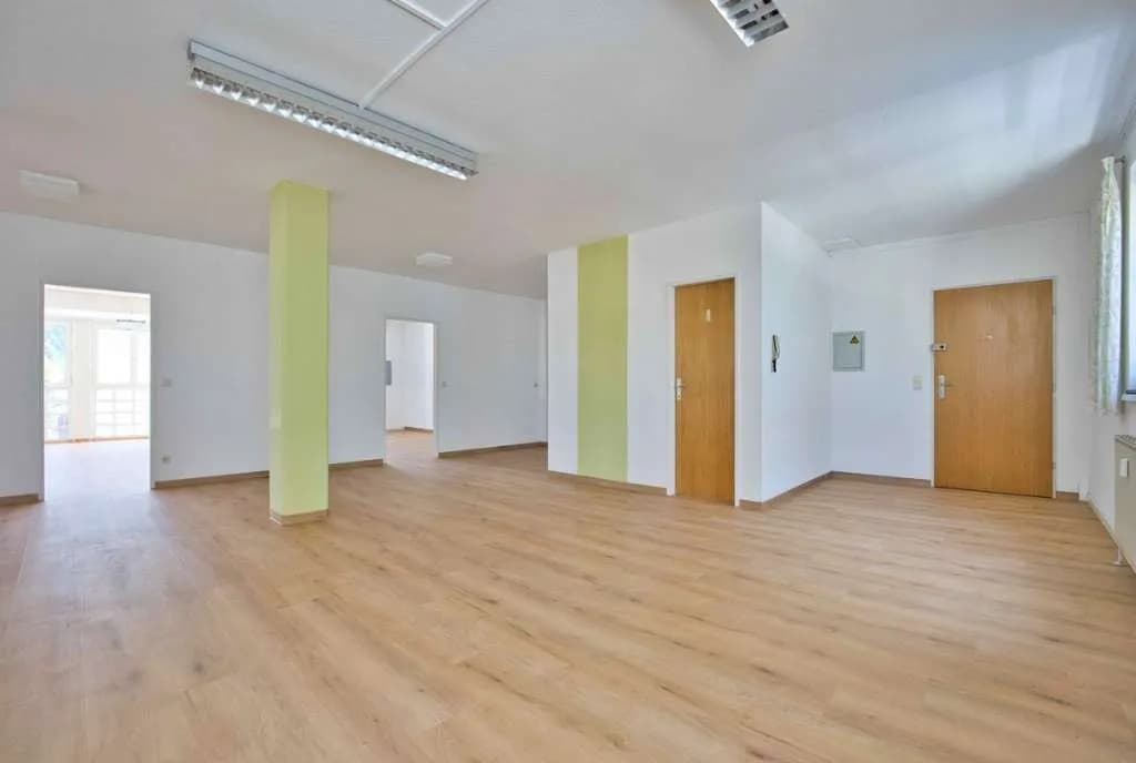 Gewerbeimmobilie mieten in Vöcklabruck – 198 m², € 3.389 – Bild 4 von 18