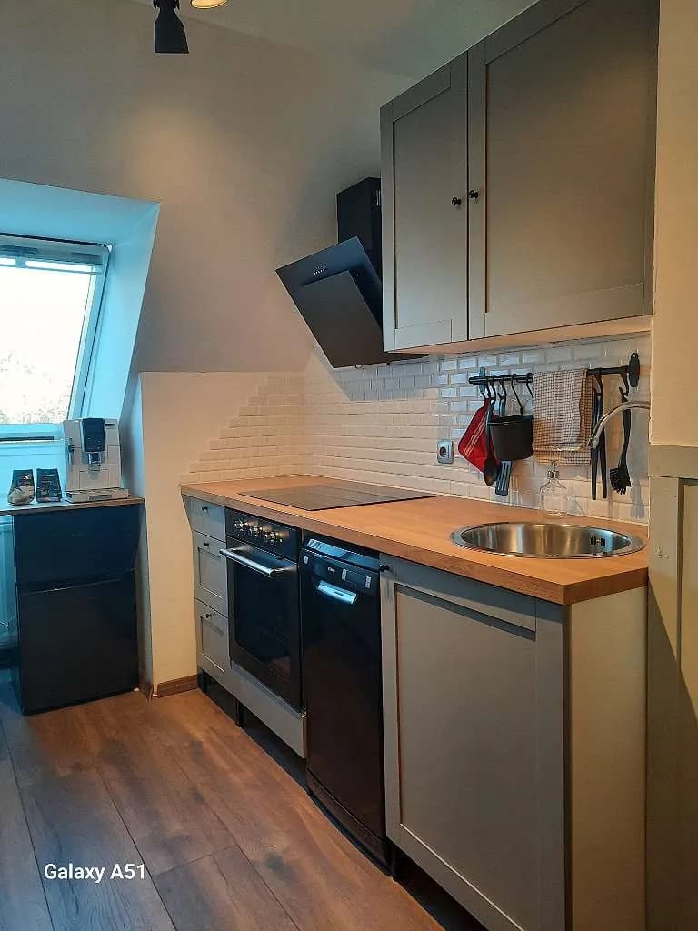 1-Zimmer-Wohnung mieten in Baden – 35 m², € 850 – Bild 38 von 41