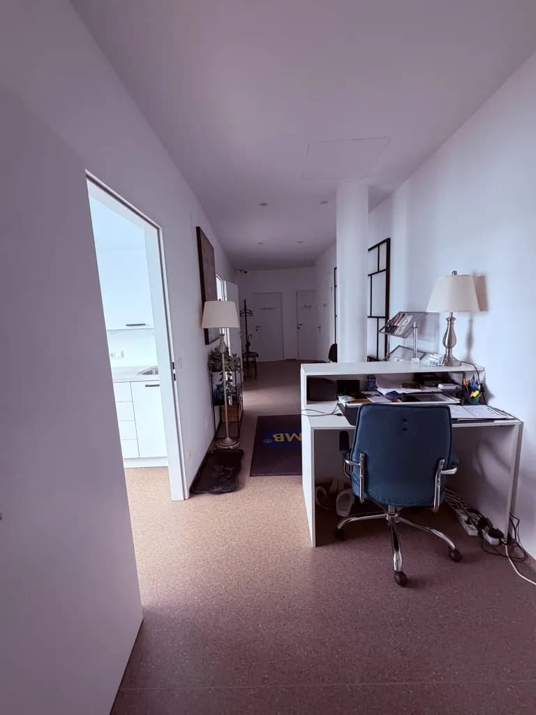 4-Zimmer-Gewerbeimmobilie mieten in Baden – 72 m², € 1.080 – Bild 11 von 32