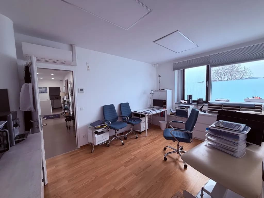 4-Zimmer-Gewerbeimmobilie mieten in Baden – 72 m², € 1.080 – Bild 14 von 32