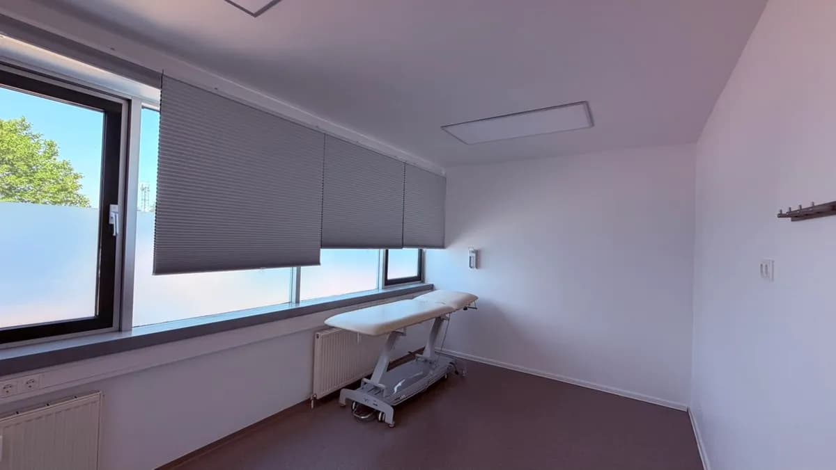 4-Zimmer-Gewerbeimmobilie mieten in Baden – 72 m², € 1.080 – Bild 28 von 32