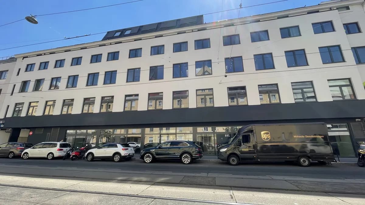 Gewerbeimmobilie mieten in Wien – 1 060 m² – Bild 2 von 23