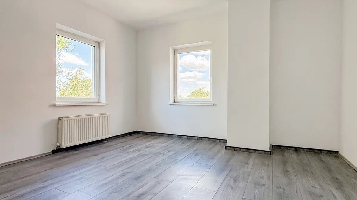 4-Zimmer-Wohnung mieten in Vöcklabruck – 89 m², € 900 – Bild 1 von 9