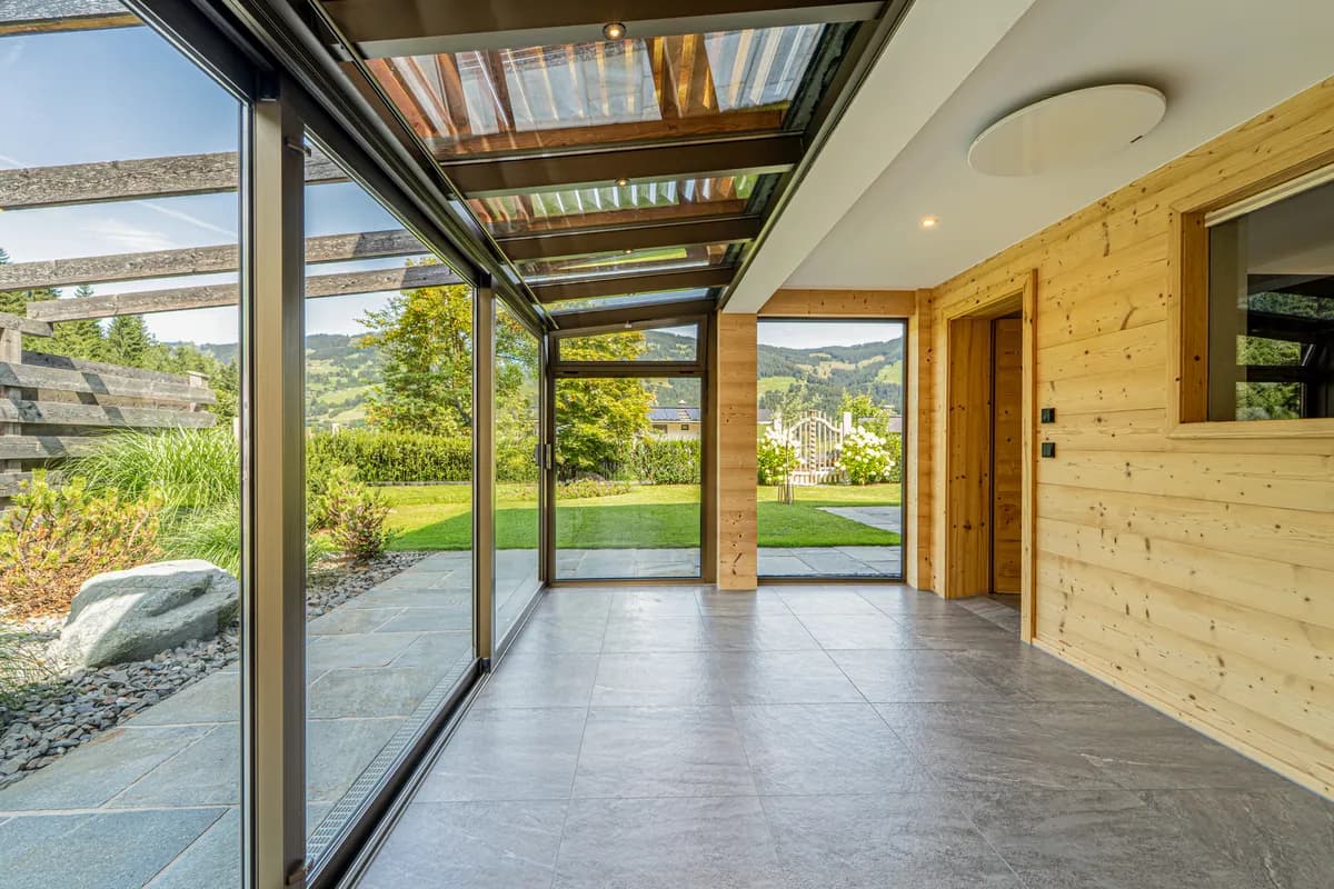 4-Zimmer-Haus mieten in Kitzbühel – 206 m², € 3.980
