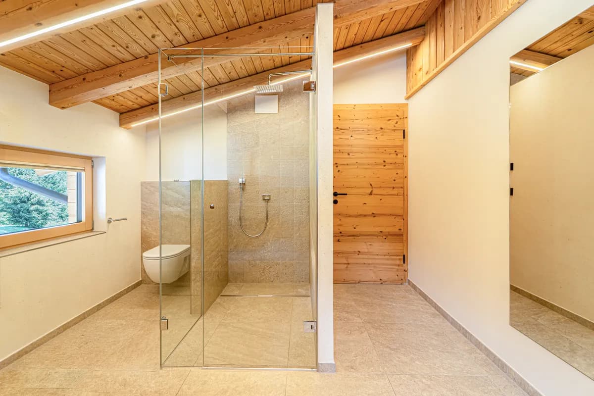 4-Zimmer-Haus mieten in Kitzbühel – 206 m², € 3.980 – Bild 7 von 14