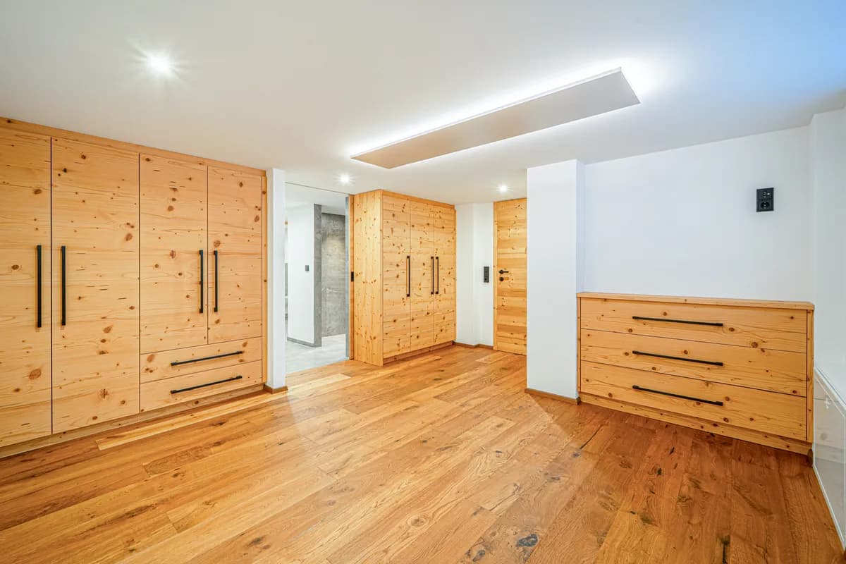 4-Zimmer-Haus mieten in Kitzbühel – 206 m², € 3.980 – Bild 10 von 14