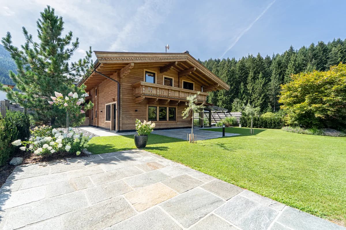 4-Zimmer-Haus mieten in Kitzbühel – 206 m², € 3.980 – Bild 13 von 14