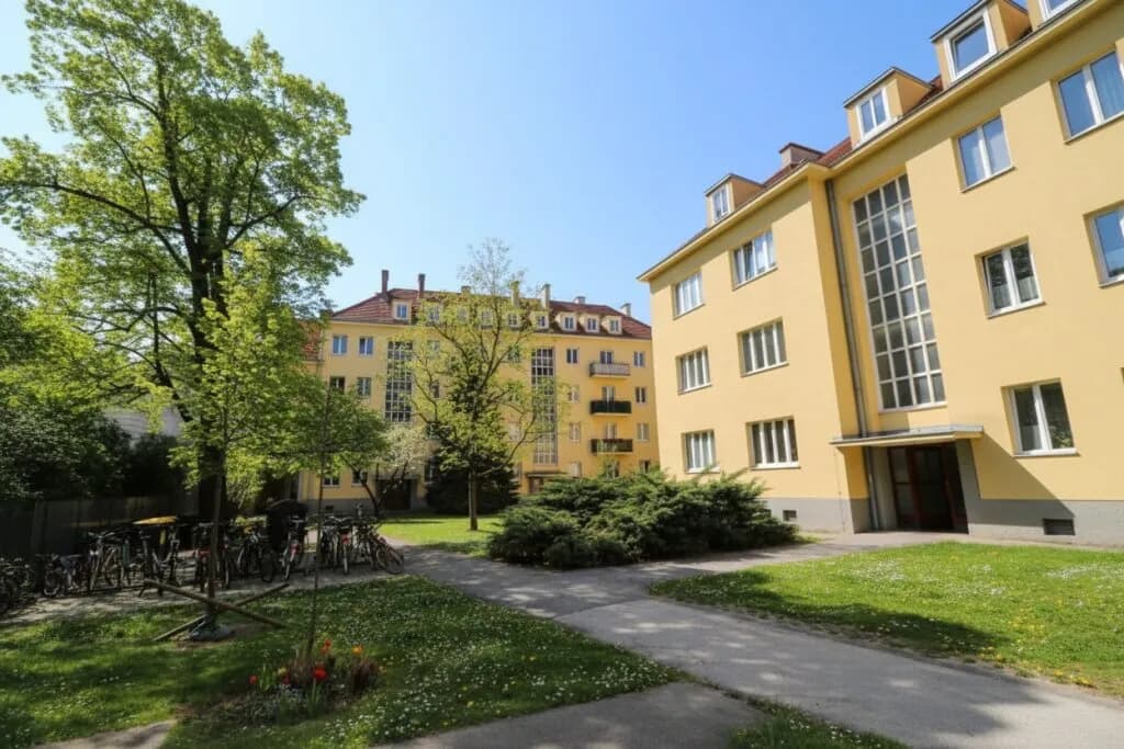 2-Zimmer-Wohnung kaufen in Baden – 62,45 m², € 263.000