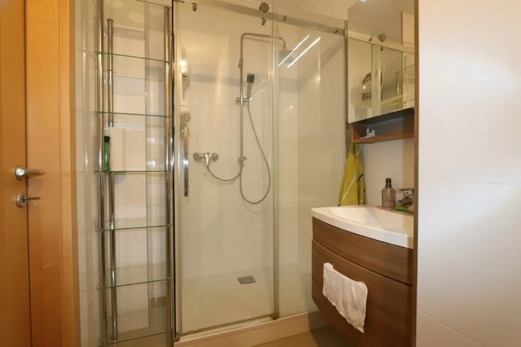 2-Zimmer-Wohnung kaufen in Baden – 62,45 m², € 263.000 – Bild 16 von 25