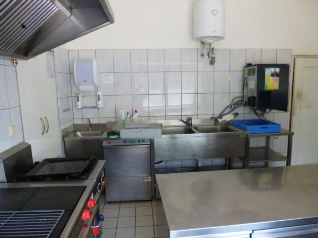 Gewerbeimmobilie mieten in Villach – 110 m², € 3.000 – Bild 12 von 18