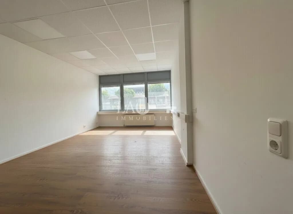 Gewerbeimmobilie mieten in Linz – 102 m², € 983 – Bild 3 von 6