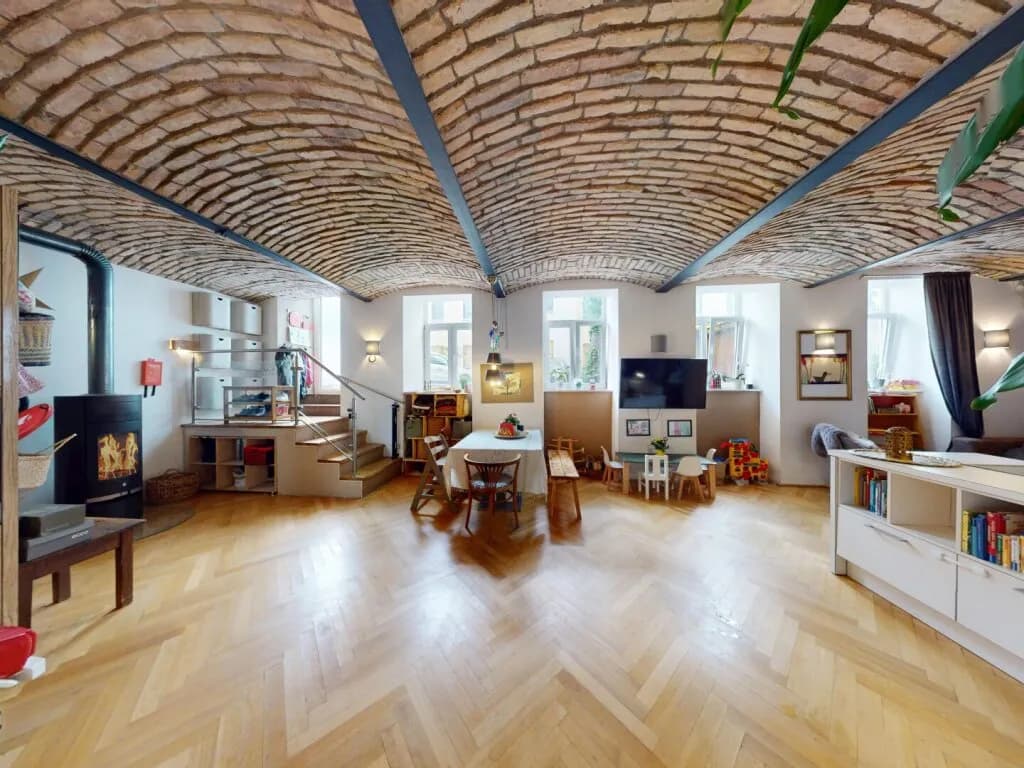 4-Zimmer-Wohnung kaufen in Wien – 111,69 m², € 239.000