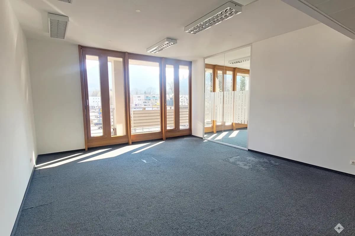 Gewerbeimmobilie mieten in Salzburg Stadt – 200 m², € 3.313 – Bild 3 von 5