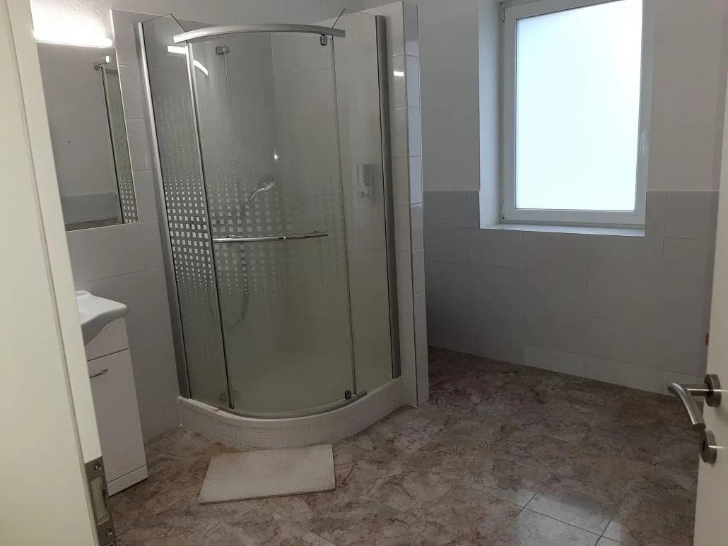 Immobilie kaufen in Sankt Pölten Land – 465 m², € 780.000 – Bild 8 von 9