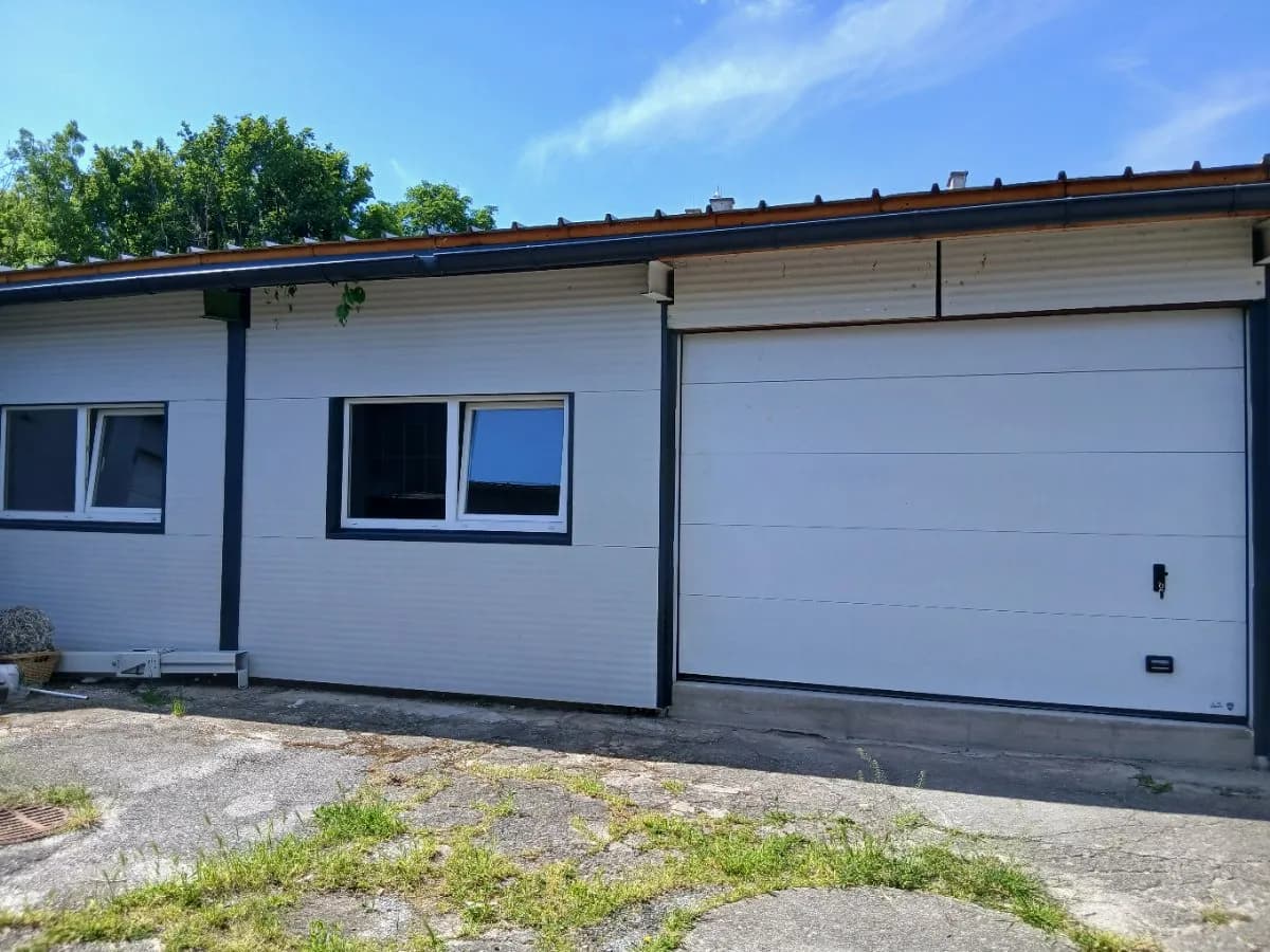 Gewerbeimmobilie mieten in Baden – 106 m², € 900 – Bild 4 von 5