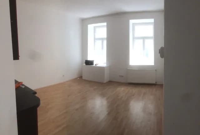 1-Zimmer-Wohnung kaufen in Wien – 26 m², € 99.000 – Bild 2 von 3