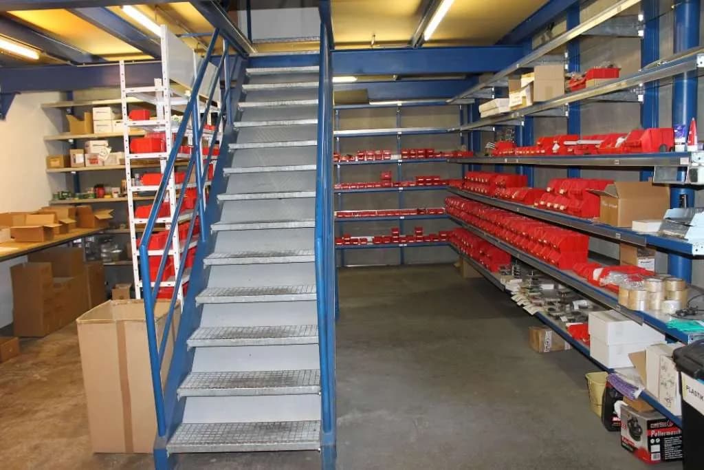 Gewerbeimmobilie mieten in Graz – 678 m², € 6 – Bild 4 von 7