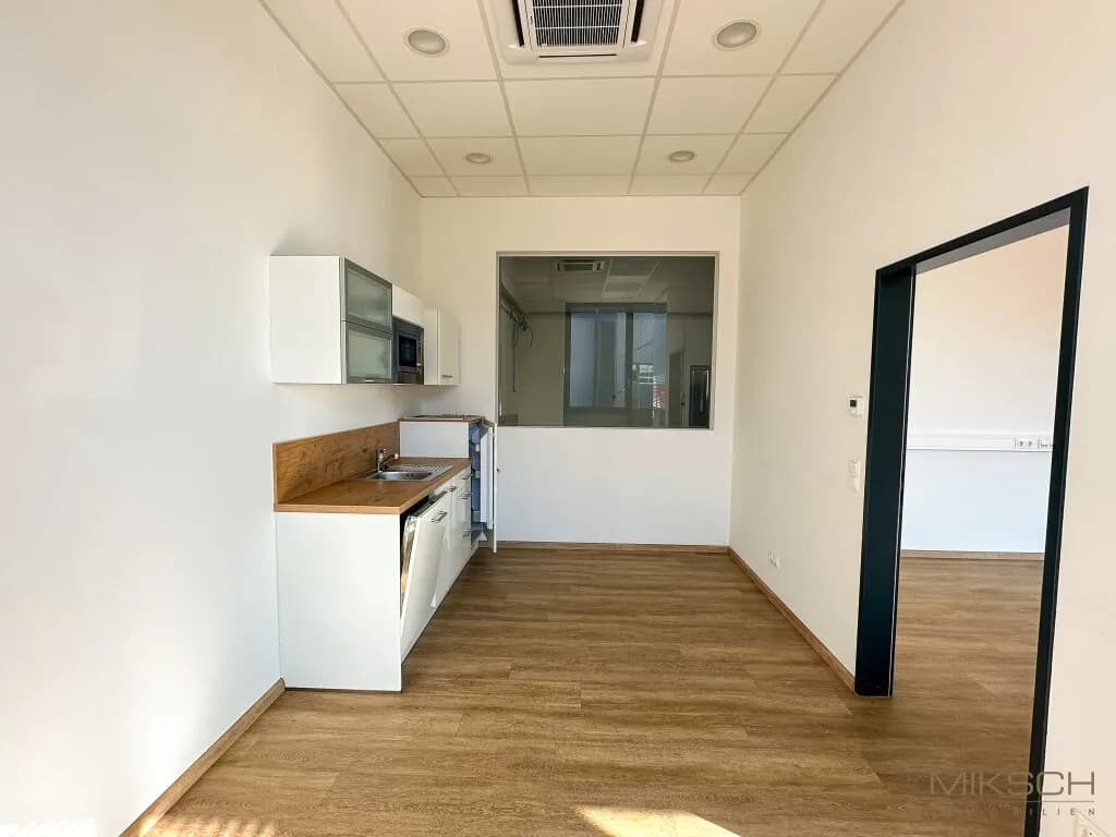 Gewerbeimmobilie mieten in Sankt Pölten – 280 m², € 3.080 – Bild 6 von 10