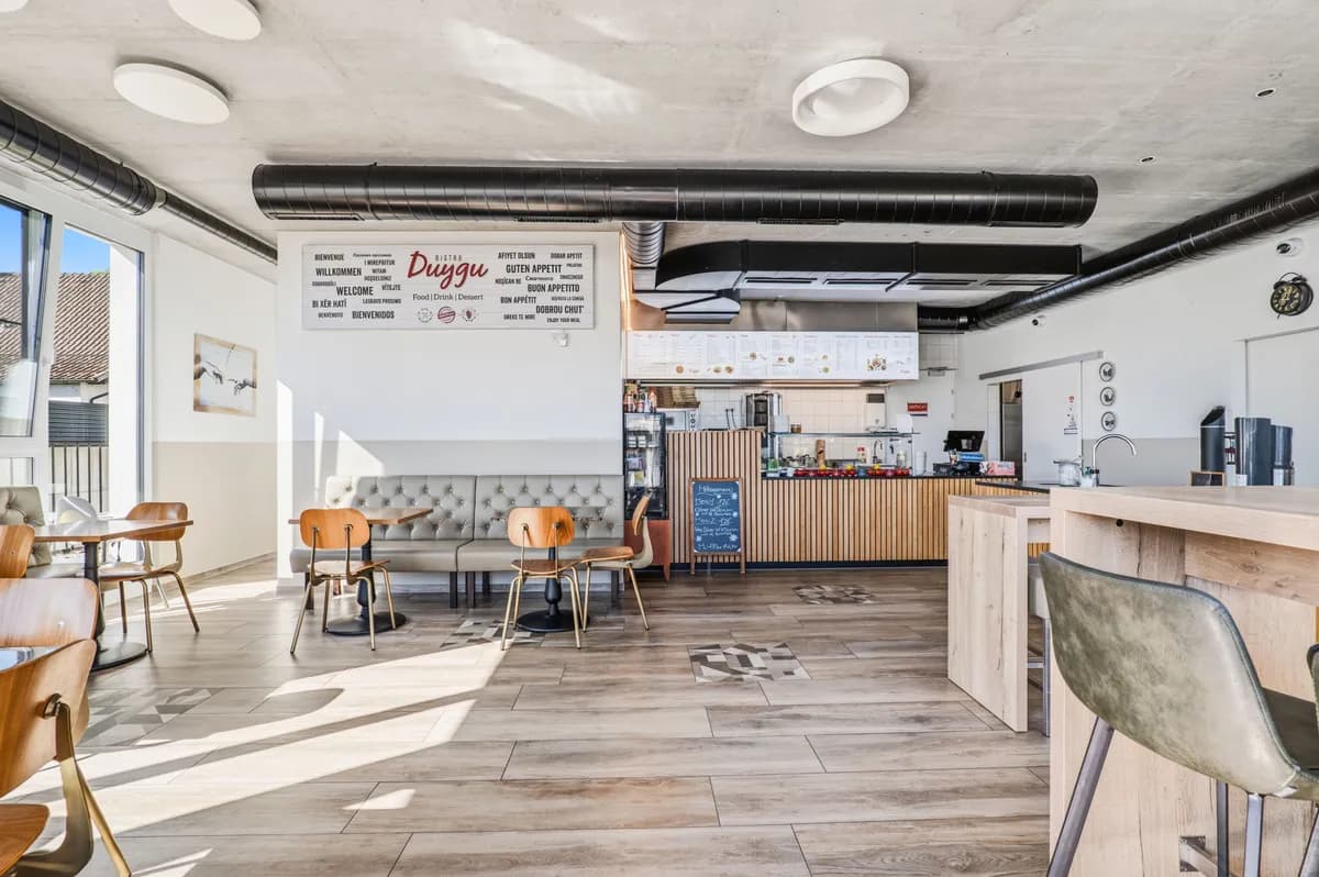Gewerbeimmobilie mieten in Bregenz – 81 m², € 5.010 – Bild 3 von 31