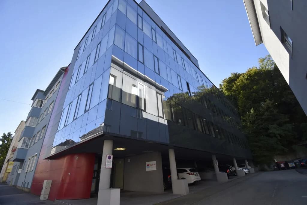 Gewerbeimmobilie mieten in Linz – 1 117 m², € 14.154