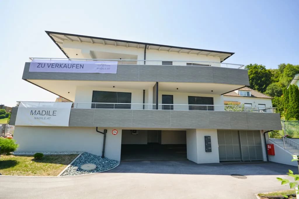 Wohnung kaufen in Klagenfurt Land – 147,62 m², € 1.980.000 – Bild 2 von 13