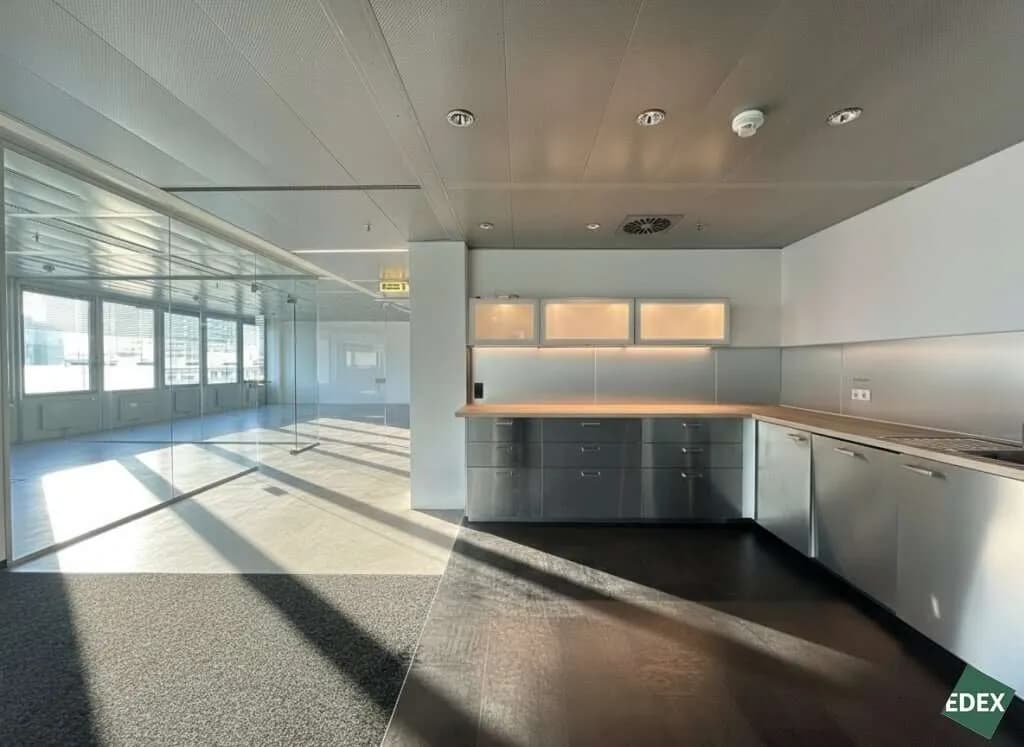 Gewerbeimmobilie mieten in Wien – 692 m², € 16 – Bild 3 von 7