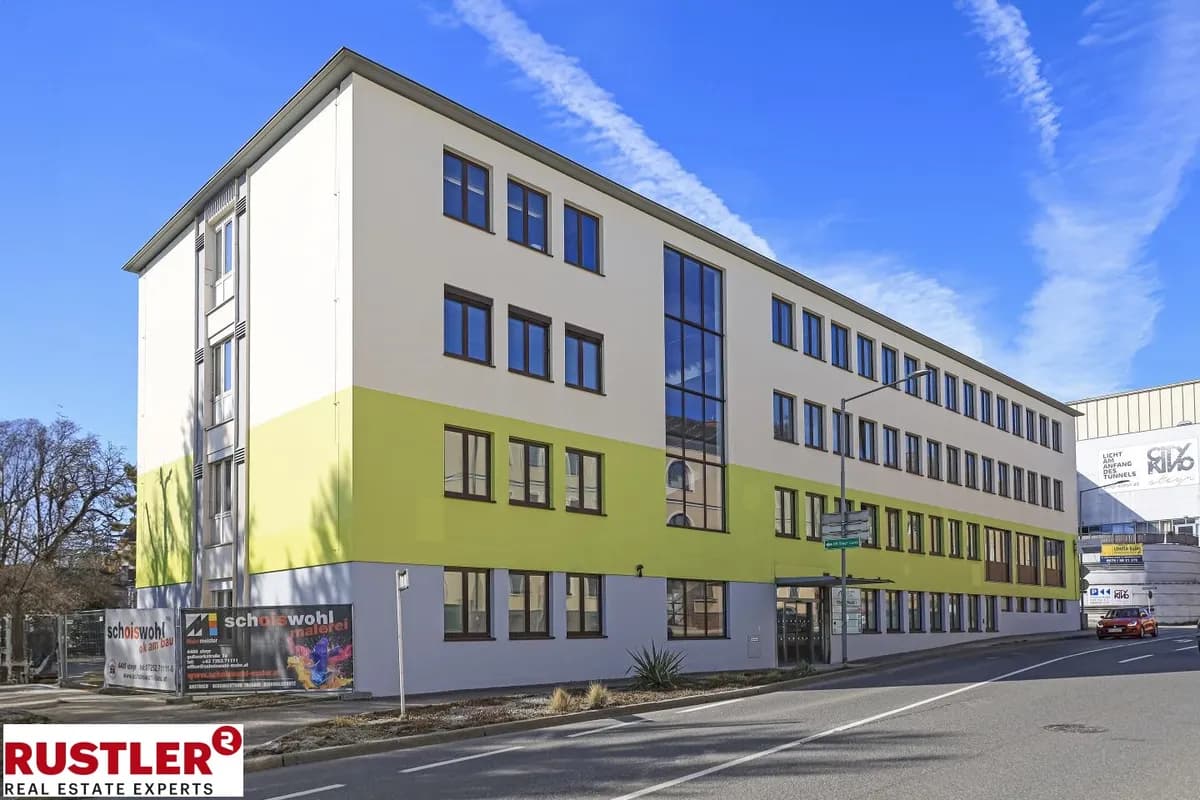 Gewerbeimmobilie mieten in Steyr – 467 m², € 3.426