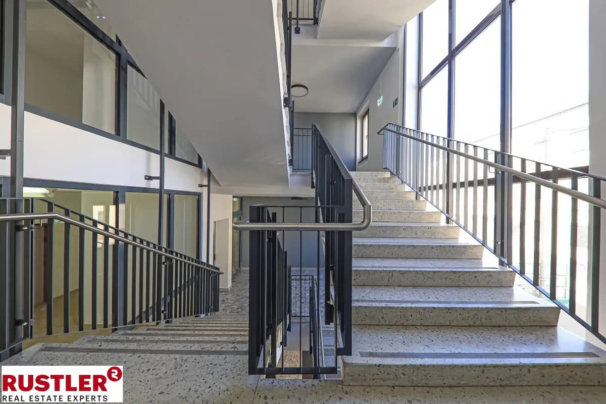 Gewerbeimmobilie mieten in Steyr – 467 m², € 3.426 – Bild 4 von 13