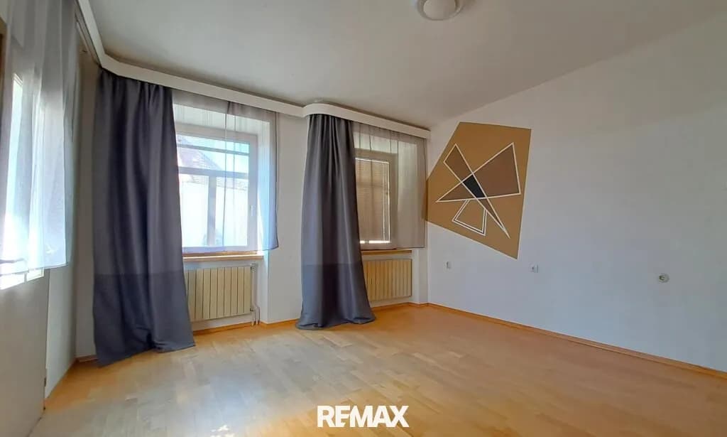 5-Zimmer-Immobilie kaufen in Waidhofen an der Thaya – 300 m², € 199.000 – Bild 8 von 15