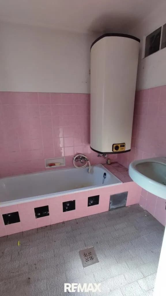 5-Zimmer-Haus kaufen in Horn – 102 m², € 79.000 – Bild 7 von 10