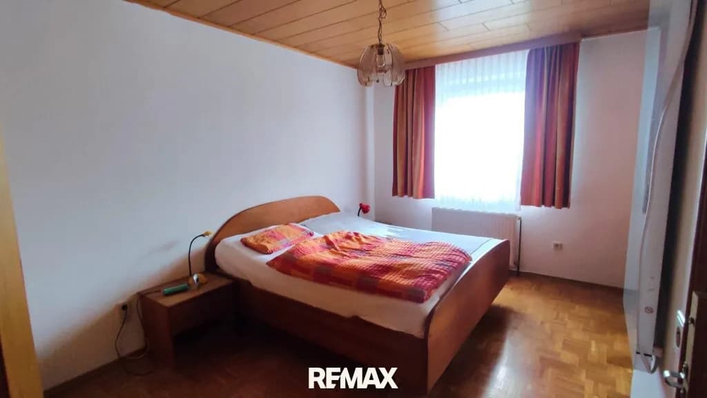 5-Zimmer-Haus kaufen in Hollabrunn – 192 m², € 325.000 – Bild 6 von 25