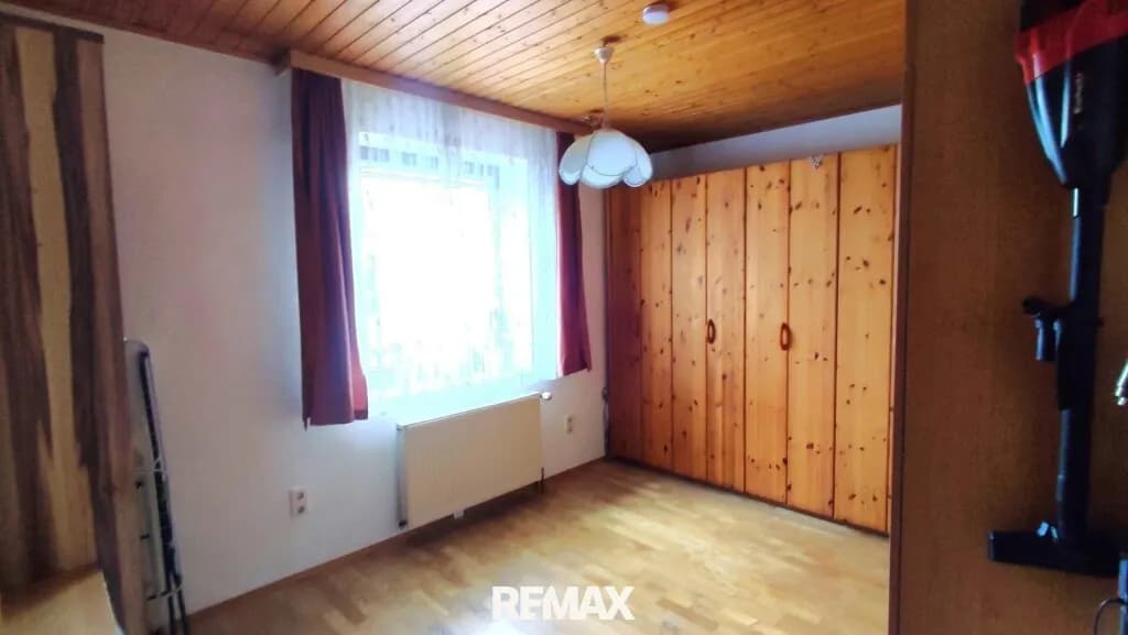 5-Zimmer-Haus kaufen in Hollabrunn – 192 m², € 325.000 – Bild 7 von 25