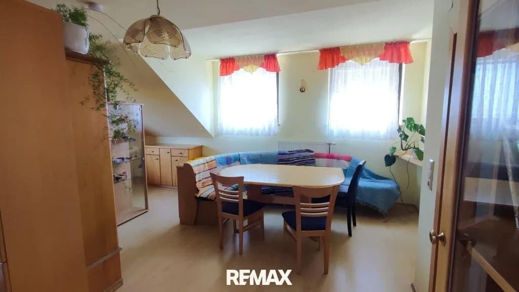 5-Zimmer-Haus kaufen in Hollabrunn – 192 m², € 325.000 – Bild 8 von 25