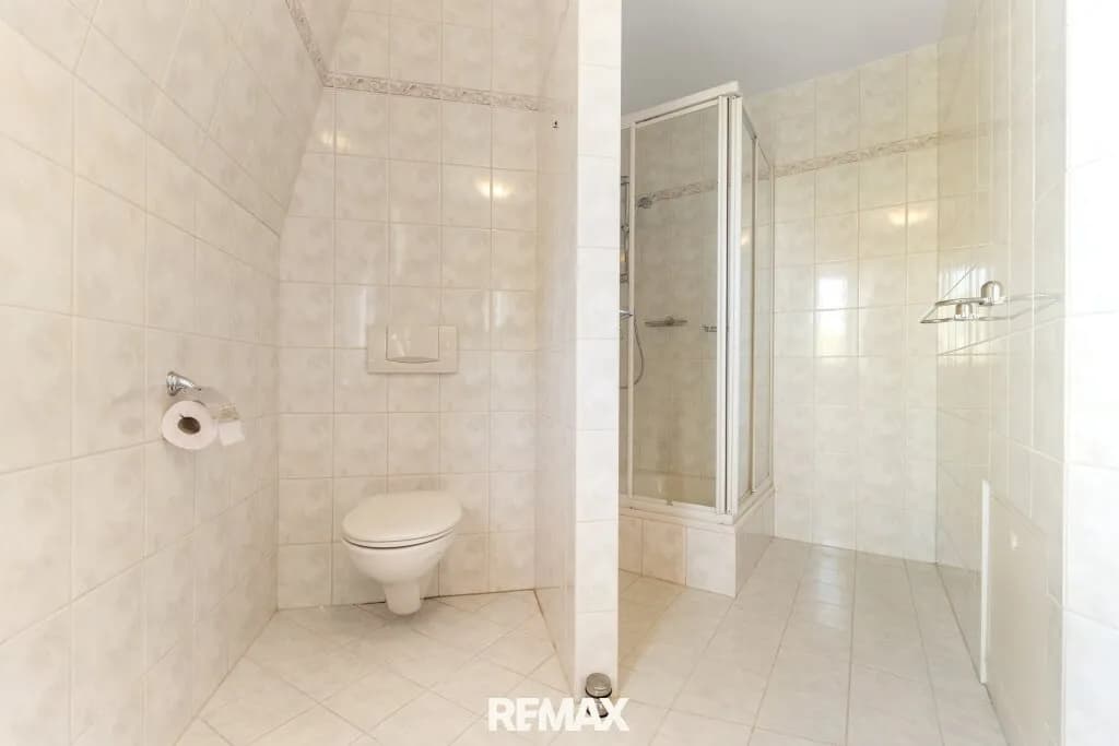 Haus kaufen in Baden – 186,4 m², € 998.000 – Bild 17 von 27