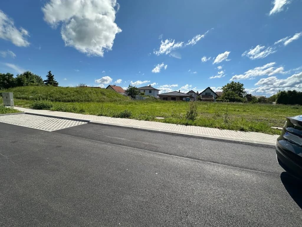 Grundstück kaufen in Neusiedl am See – 655 m², € 179.000 – Bild 3 von 4